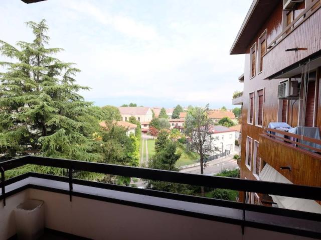 Appartamento in vendita a Pordenone, Semicentro