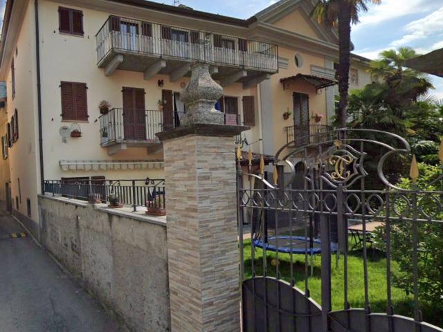 Appartamento in vendita a Porlezza