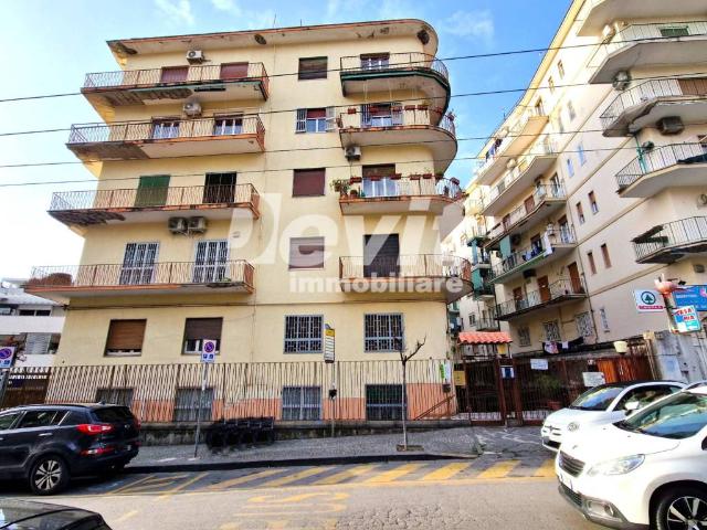Appartamento in vendita a Portici NA