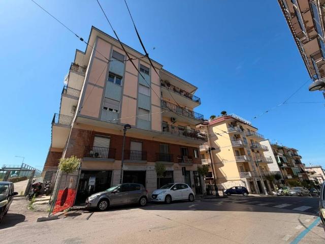 Appartamento in vendita a Portici NA