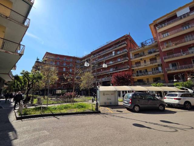 Appartamento in vendita a Portici NA