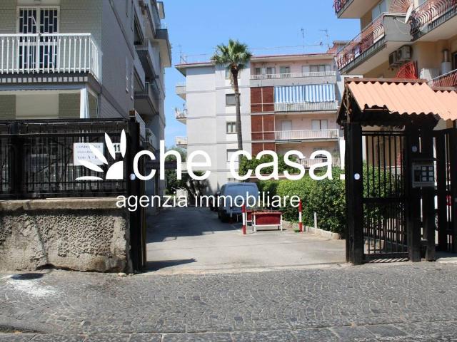 Appartamento in vendita a Portici NA