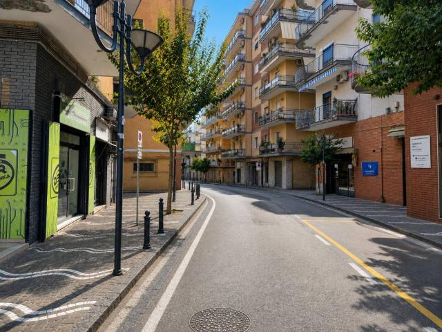 Appartamento in vendita a Portici NA