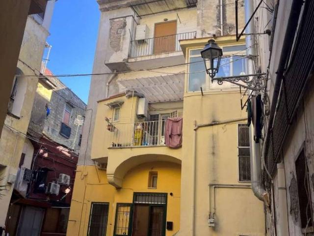 Appartamento in vendita a Portici NA