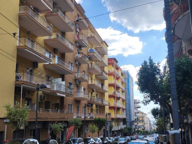 Appartamento in vendita a Portici NA