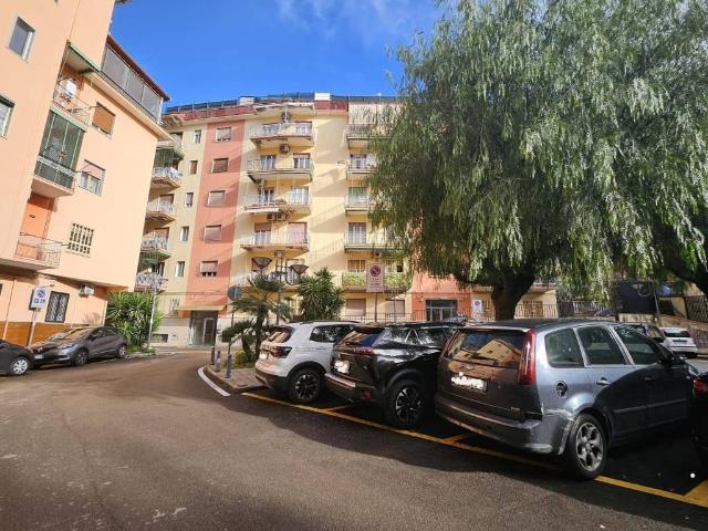 Appartamento in vendita a Portici NA