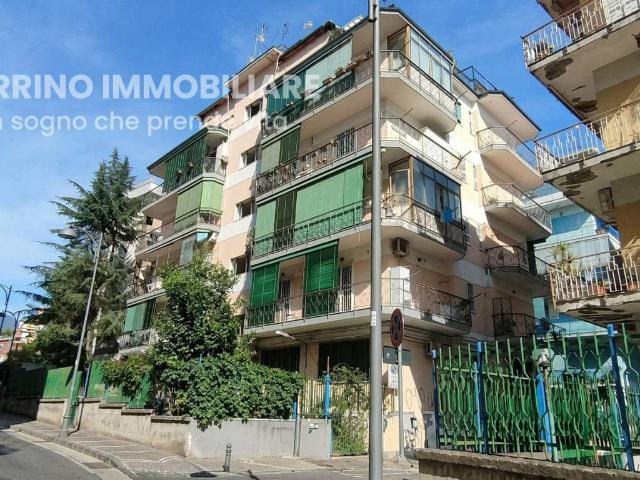 Appartamento in vendita a Portici NA