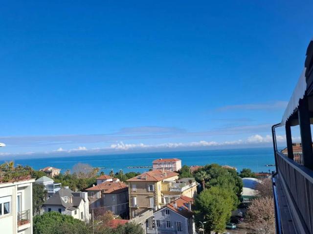 Appartamento in vendita a Porto San Giorgio FM