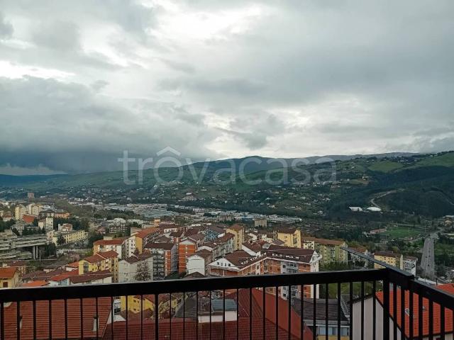 Appartamento in vendita a Potenza via dei Tigli, 15