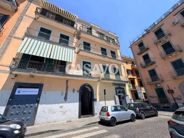 Appartamento in vendita a Pozzuoli NA