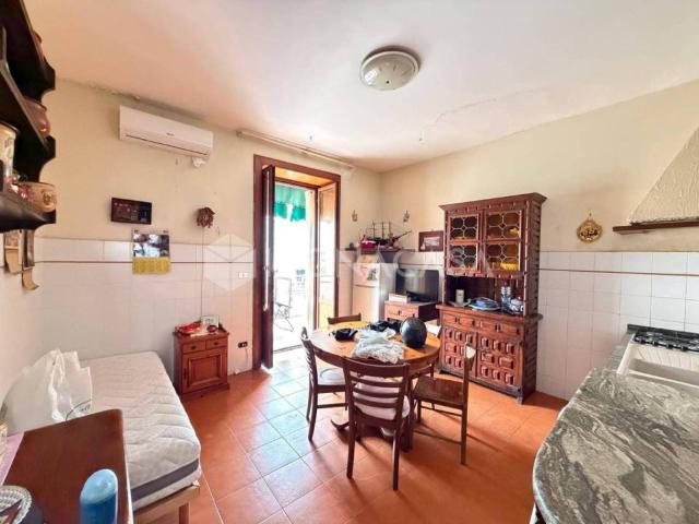Appartamento in vendita a Pozzuoli NA