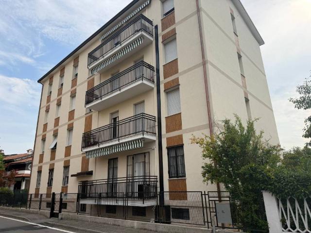 Appartamento in vendita a Pozzuolo Martesana MI