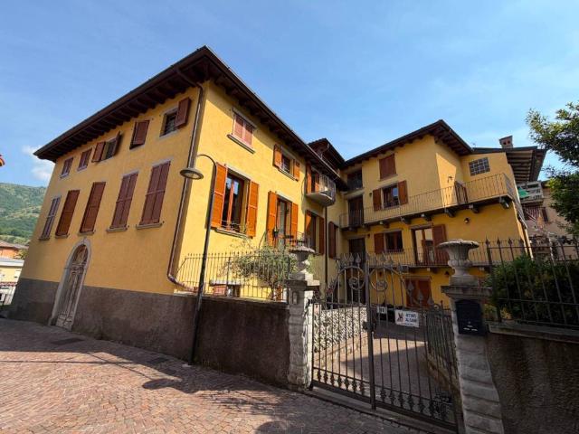 Appartamento in vendita a Pradalunga BG