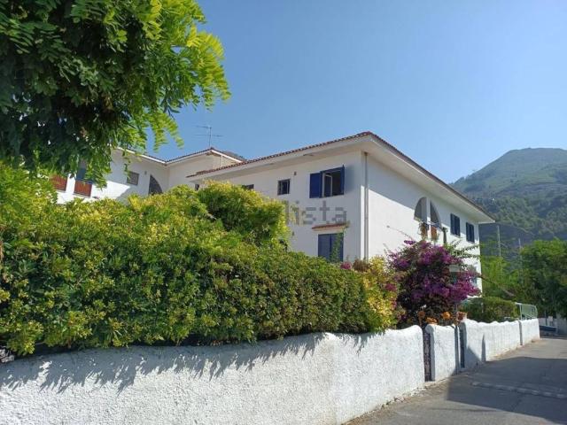 Appartamento in vendita a Praia a Mare CS