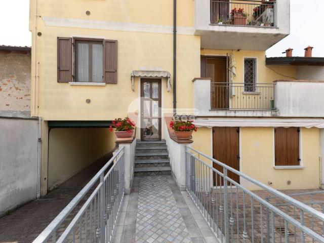 Appartamento in vendita a Pralboino BS