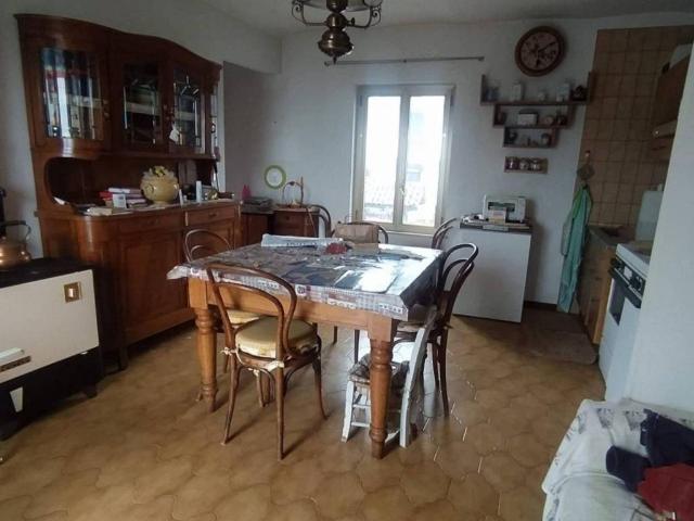 Appartamento in vendita a Prasco AL