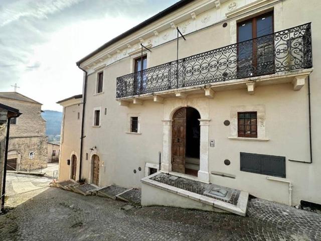 Appartamento in vendita a Prata d'Ansidonia AQ