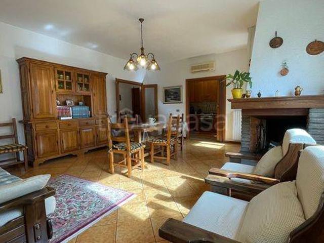 Appartamento in vendita a Prato, Galceti