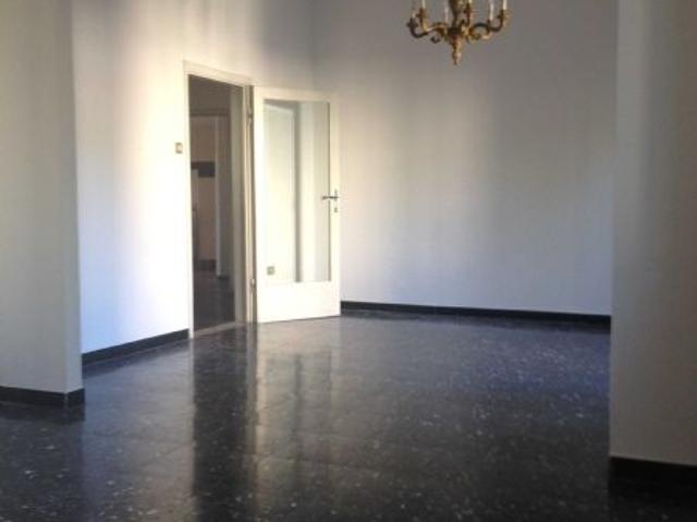 APPARTAMENTO in VENDITA a PRATO PIETA di 5 vani