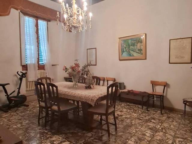 Appartamento in vendita a Prato PO