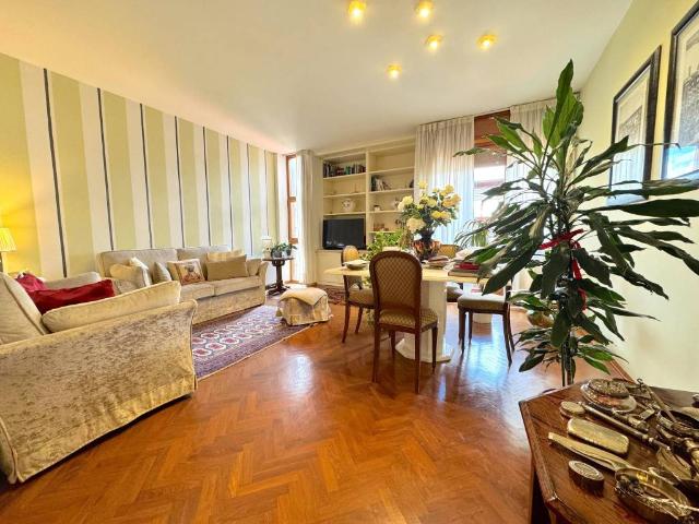 Appartamento in vendita a Prato PO