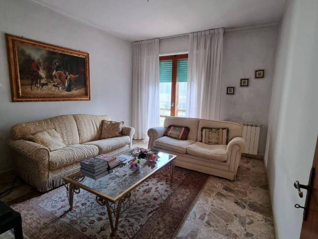 Appartamento in vendita a Prato PO