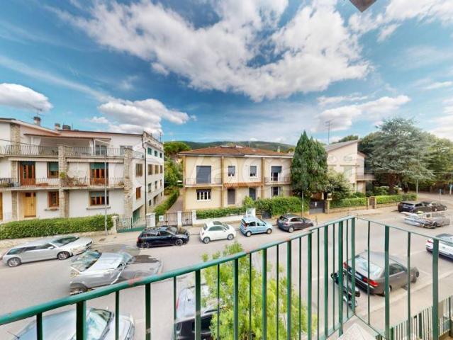 Appartamento in vendita a Prato via Pietro Colletta, 20, Pietà