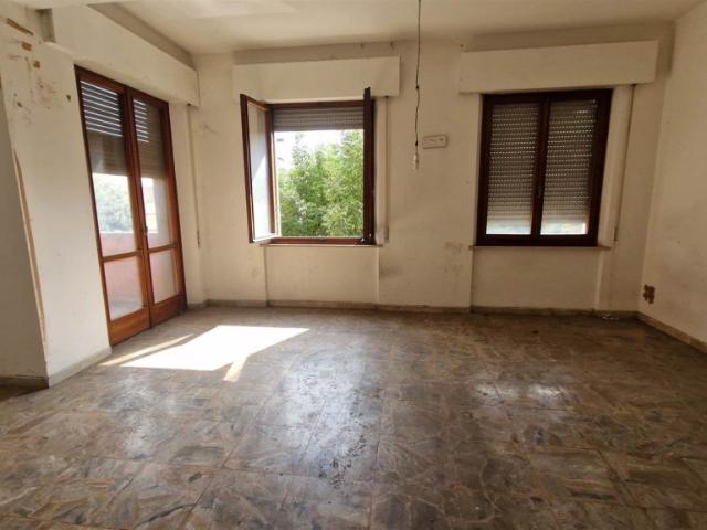 Appartamento in vendita a Prato, Zarini