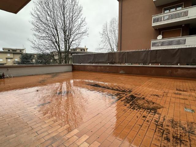 APPARTAMENTO in VENDITA a PRATO ZARINI di 7 vani