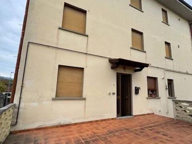 Appartamento in vendita a Pratovecchio e Stia AR
