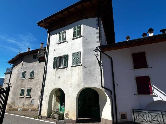 Appartamento in vendita a Predaia TN