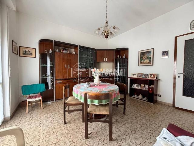 Appartamento in vendita a Pregnana Milanese MI