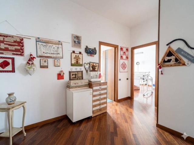 Appartamento in vendita a Pregnana Milanese MI