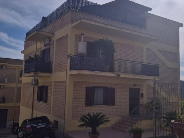 Appartamento in vendita a Priverno LT