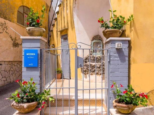 Appartamento in vendita a Procida NA