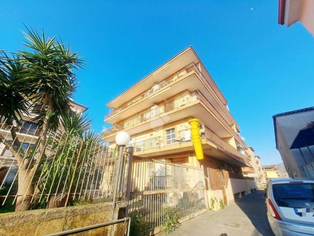 Appartamento in vendita a Quarto NA