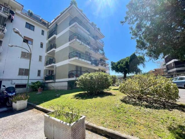 Appartamento in vendita a Quarto NA