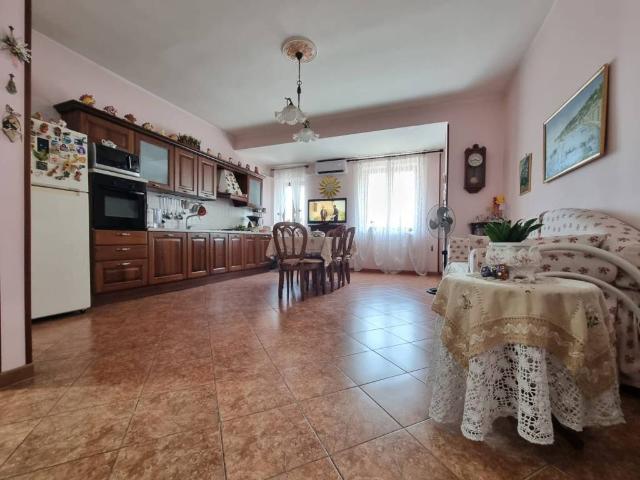 Appartamento in vendita a Quarto NA