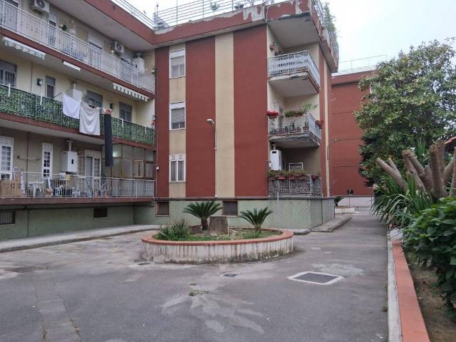 Appartamento in vendita a Quarto NA