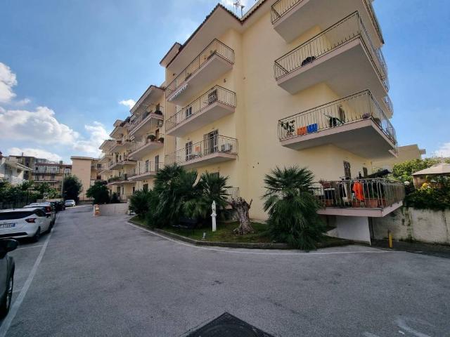 Appartamento in vendita a Quarto NA
