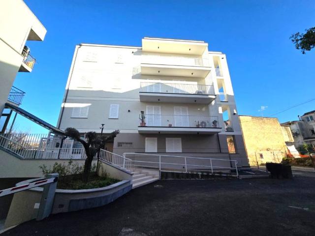 Appartamento in vendita a Quarto NA