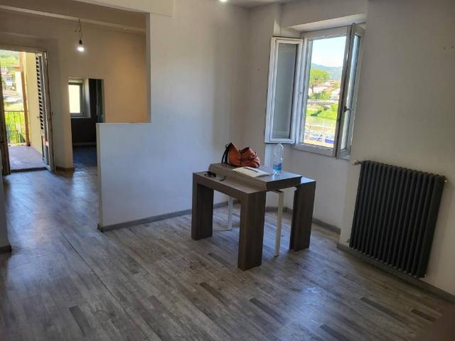 Appartamento in vendita a Rufina FI