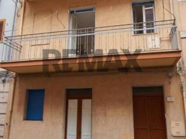 Appartamento in vendita a Ragusa, Centro