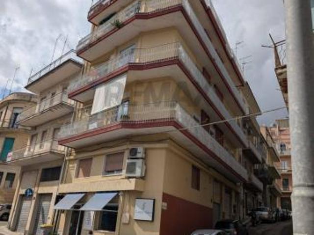 Appartamento in vendita a Ragusa, Centro
