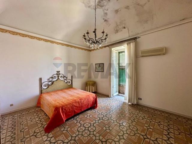 Appartamento in vendita a Ragusa, Centro