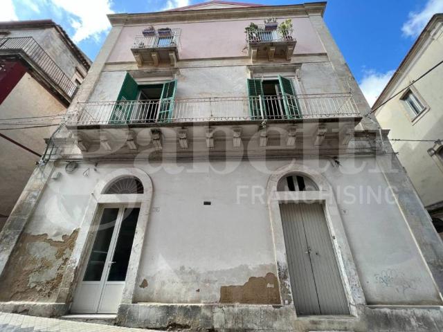 Appartamento in vendita a Ragusa RG