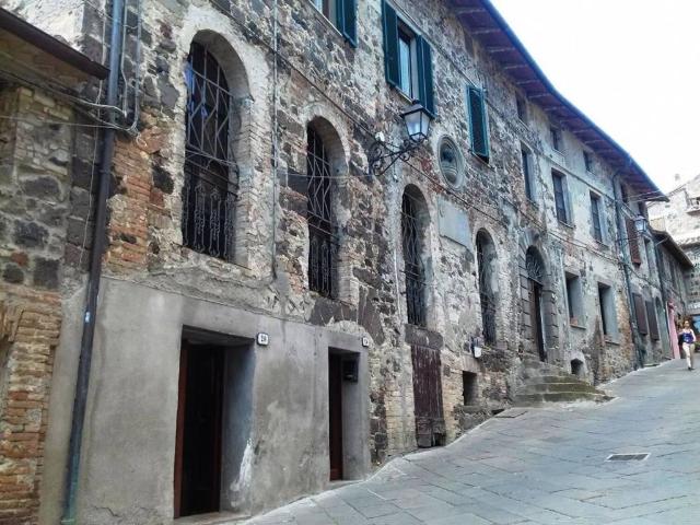 Appartamento in vendita a Radicofani SI