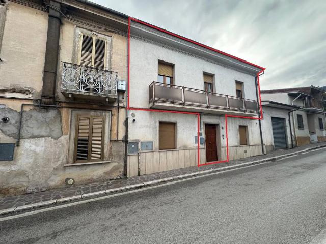 Appartamento in vendita a Raiano AQ