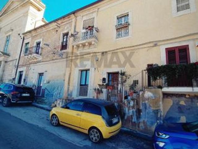 Appartamento in vendita a Ramacca