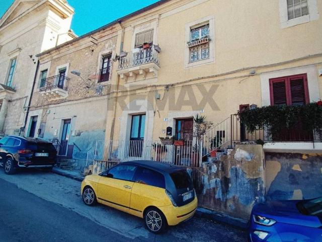 Appartamento in vendita a Ramacca CT